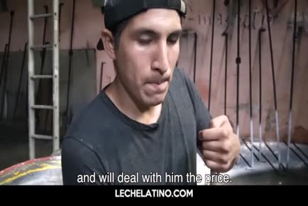 Latino jock sucking uncut dick for a bit of extra cash-LECHELATINO.COM